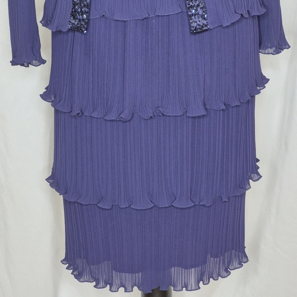 Patra 1-Piece Tiered Pleated Chiffon Beaded Trim Special Event Dress - Size 6 - Picture 6 of 16